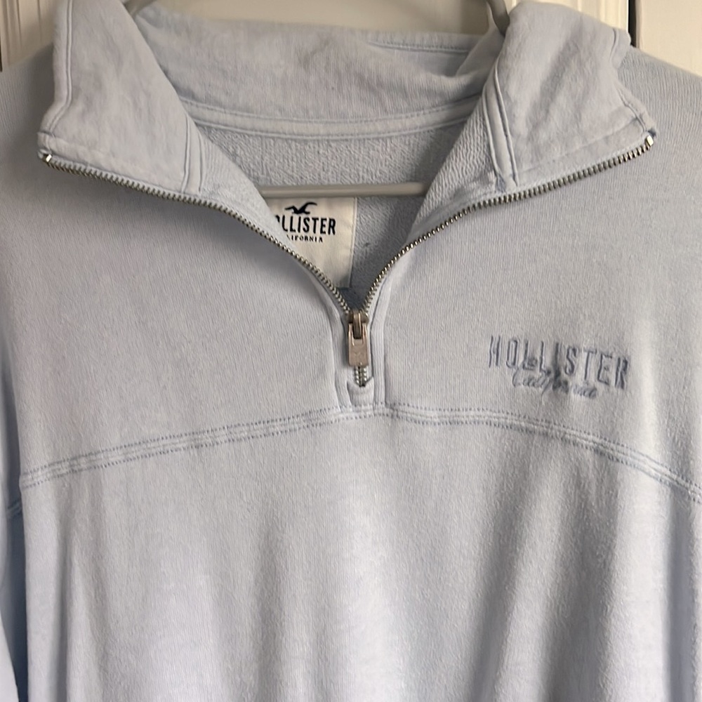 Worn Once Very Soft And Light Weight - image 3